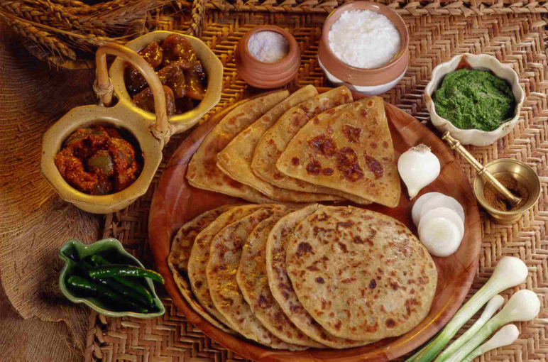 Beat-The-Challenge-Of-Eating-3-Paranthas-in-1-Hour-Gets-₹-5100-Tapasya Paratha Junction