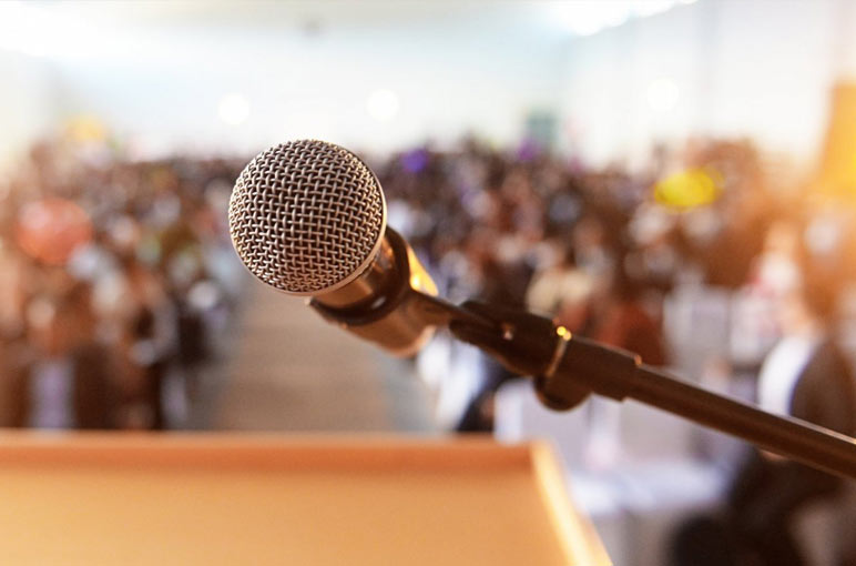 How To Become A Effective Public Speaker